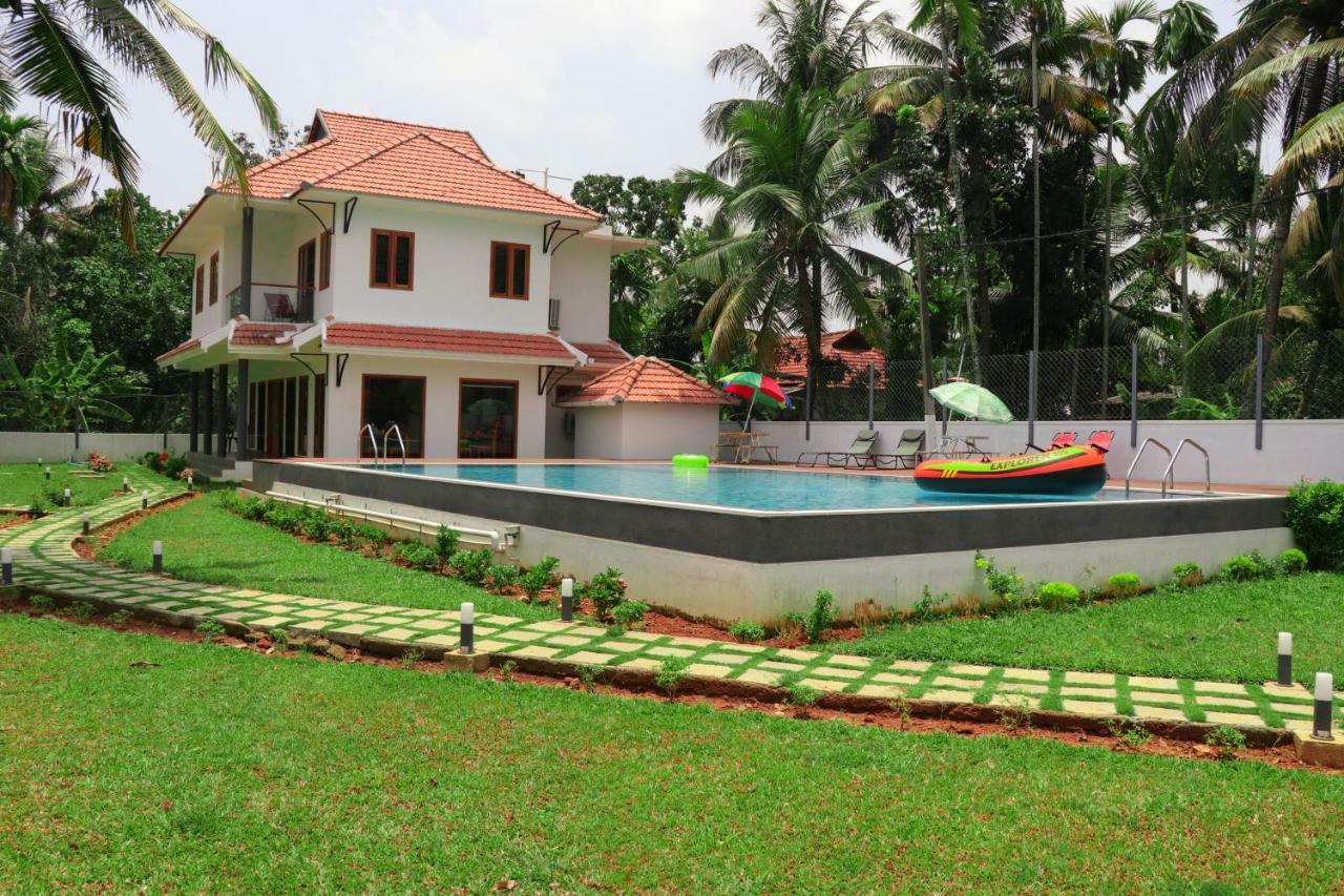 Water'S Edge Villas Alappuzha Luaran gambar