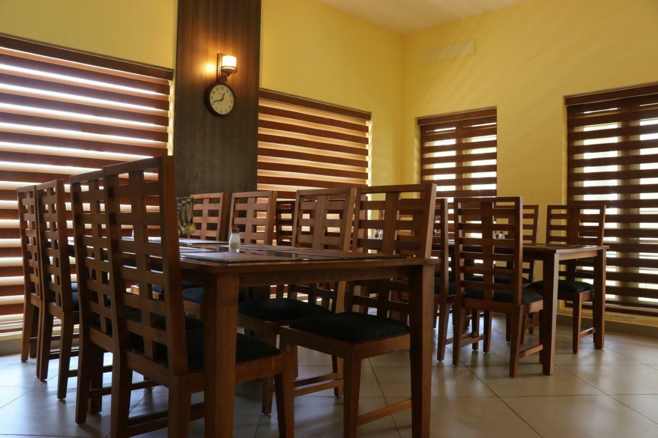 Water'S Edge Villas Alappuzha Luaran gambar