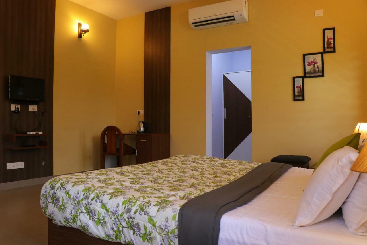 Water'S Edge Villas Alappuzha Luaran gambar