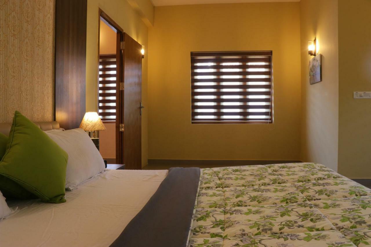 Water'S Edge Villas Alappuzha Luaran gambar