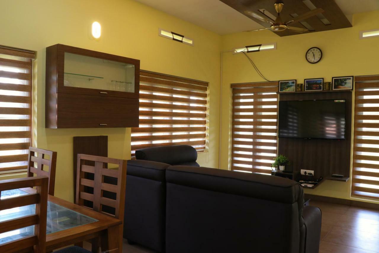 Water'S Edge Villas Alappuzha Luaran gambar