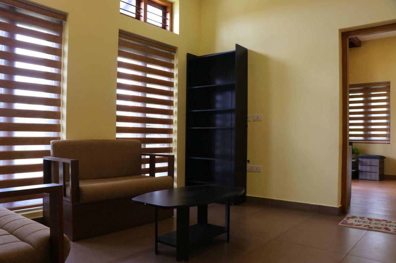 Water'S Edge Villas Alappuzha Luaran gambar